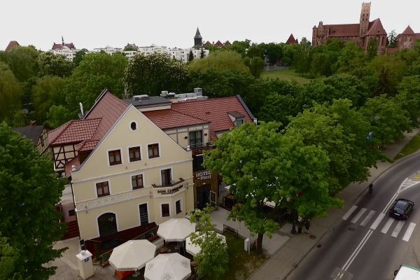 Piast Hotel (Malbork)